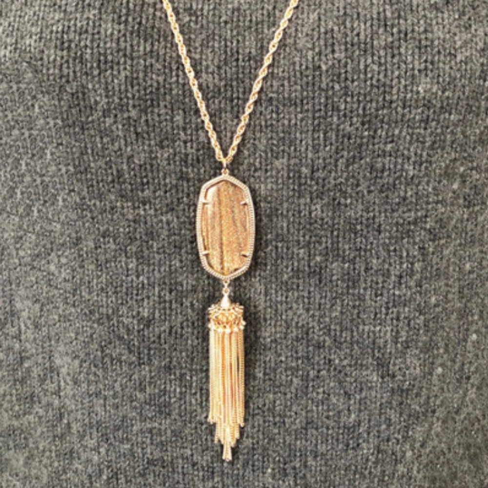 Kendra Scott
Rose Gold